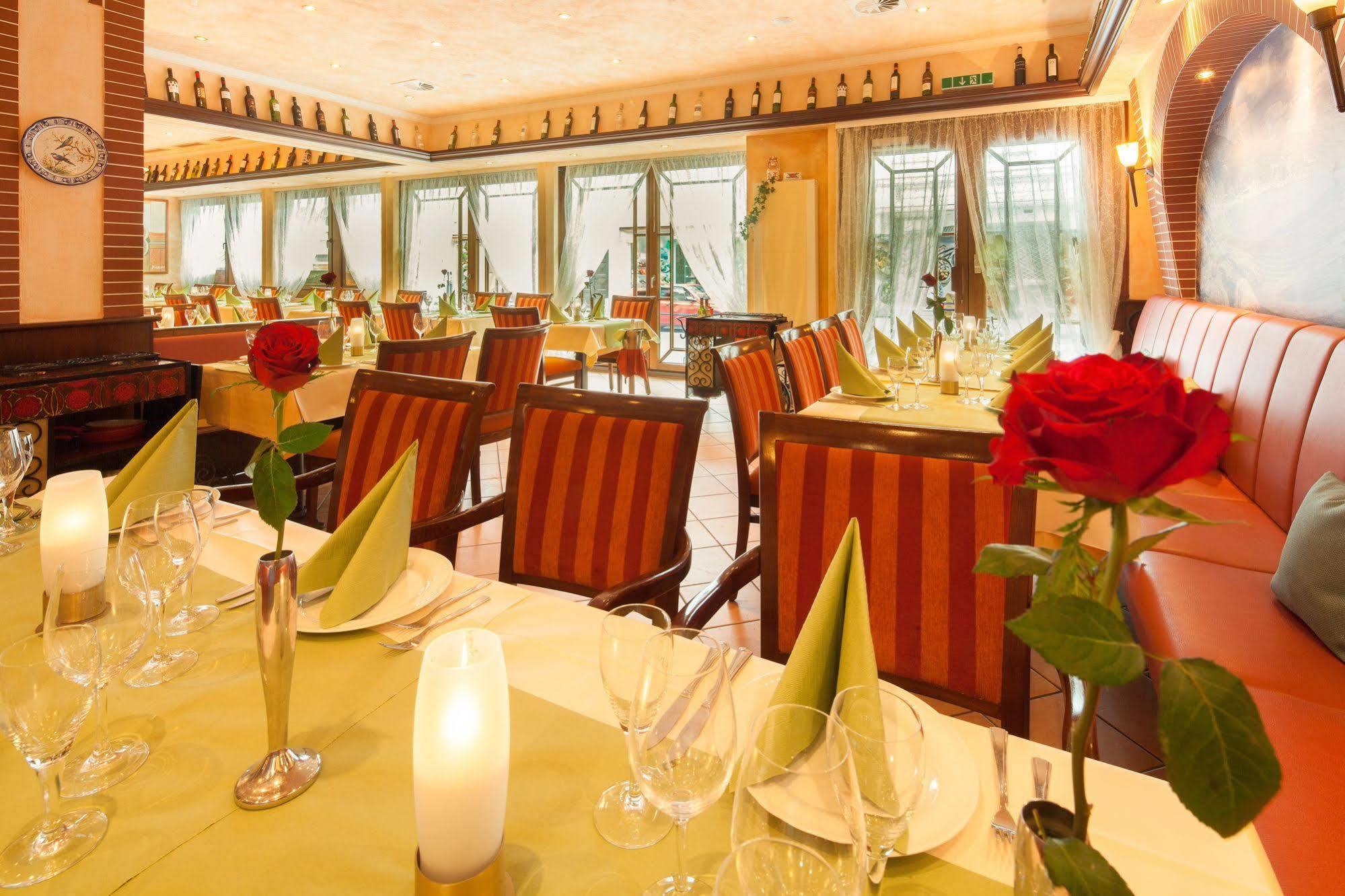 Marburger Hof Otel Dış mekan fotoğraf